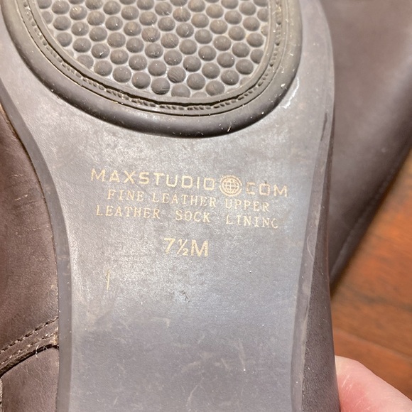 Maxstudio Buttery Soft Brown Draping Leather Knee-High Boots - Picture 7 of 9